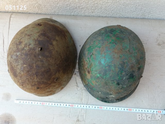 лот от две военни каски - БА , снимка 5 - Антикварни и старинни предмети - 30693389