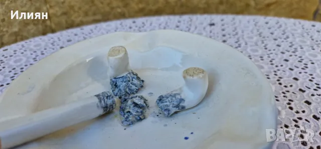 Пепелниик с 3д цигари

, снимка 4 - Електронни цигари - 47949148