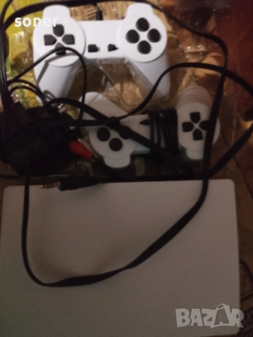 конзола с 300 ретро игри, снимка 2 - Игри за PlayStation - 52488502