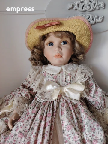 Порцеланова кукла от Alberon Rosie , снимка 2 - Колекции - 46113125