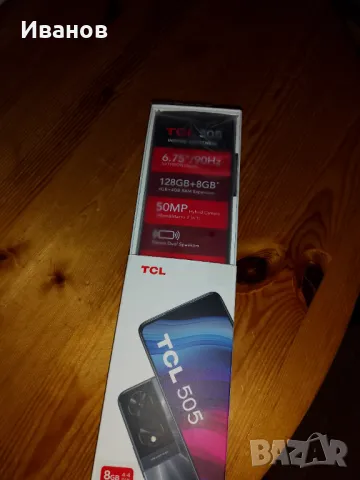 Продавам нов смартфон TCL