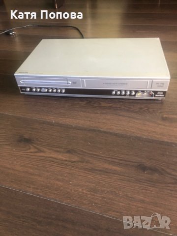 Продавам Philips dvd/vcr player combo, снимка 1 - Друга електроника - 38011333