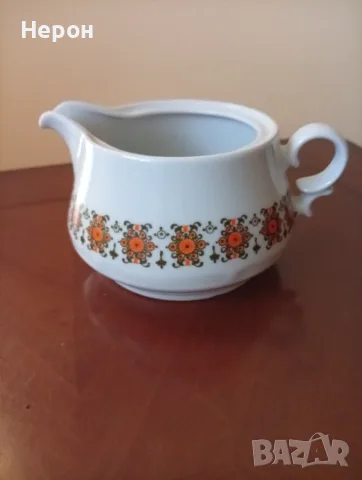 Порцеланов супник, снимка 6 - Сервизи - 56488900