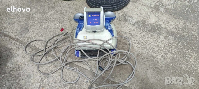 Машина за почистване на басейни Zodiac Sweepy Free