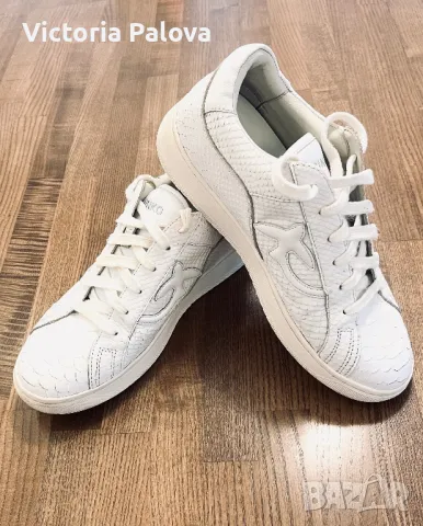 Маратонки  PINKO оригинал, снимка 3 - Маратонки - 48485026