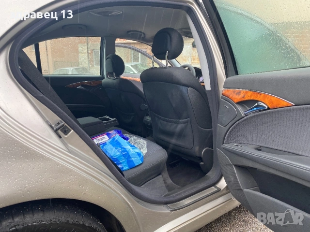 Мерцедес Е 200 бензин, снимка 2 - Автомобили и джипове - 53959962