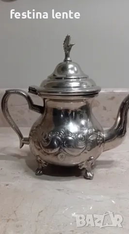 Посребрен месингов чайник
