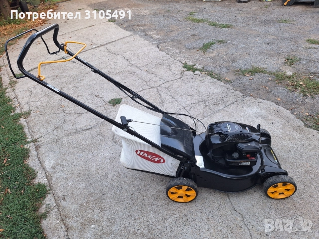 Косачка Husqvarna McCulloch Briggs 5 к.с. самоходна мулчираща с кош, снимка 6 - Градинска техника - 51646690