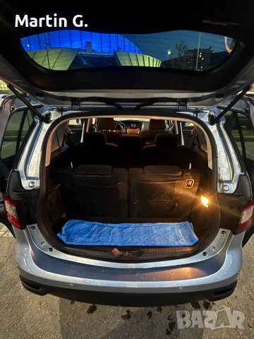 Mazda 5, снимка 10 - Автомобили и джипове - 54256953