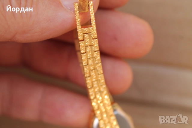 Дамски позлатен СССР часовник ''Луч'' , снимка 4 - Дамски - 52630542