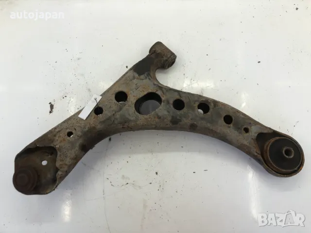 Десен носач Toyota Avensis Verso 2.0 D 116hp 1CD, снимка 2 - Части - 47437898