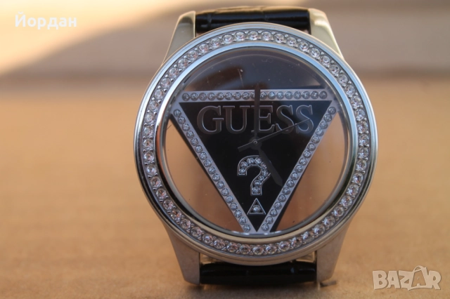 Часовник ''Guess''