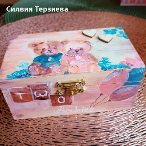 Кутия за близнаци с вътрешна декорация , снимка 2 - Декорация за дома - 49995469