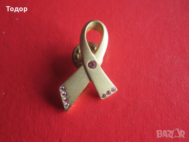 Позлатена брошка с камъни Авон, снимка 2 - Други - 31953419