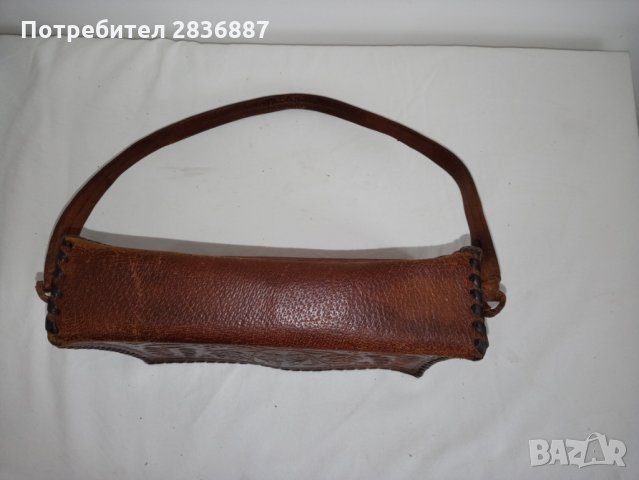 Дамска чанта от естествена кожа, снимка 2 - Чанти - 31698224