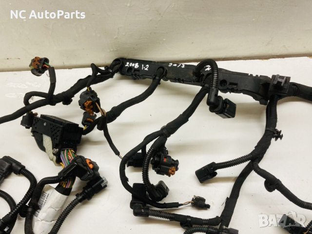 Кабелен сноп за двигател за Peugeot Пежо 208 Citroen Ситроен C3 1.2 THP HNP HN01 9821359180 2017, снимка 10 - Части - 44671773
