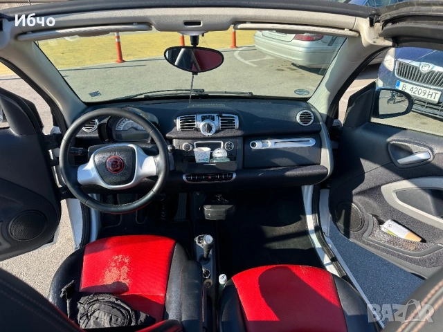 Smart fortwo cabrio, снимка 2 - Автомобили и джипове - 53115371
