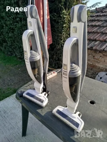 Вертикална прахосмукачка 2 броя перфектни