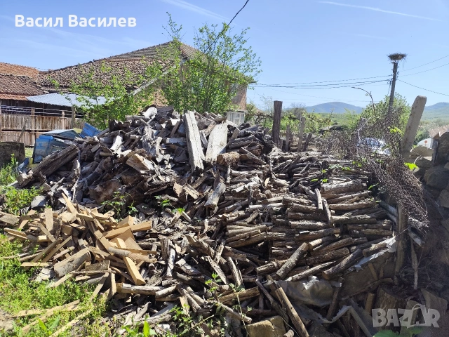Продавам сухи дърва, нарязани, нацепени- изгодно , снимка 3 - Дърва за огрев - 54326525