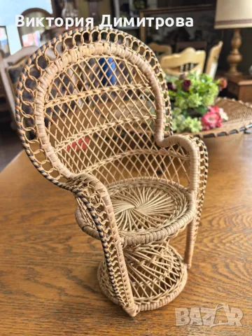 Мини Паунов кукленски стол , снимка 3 - Декорация за дома - 49200821