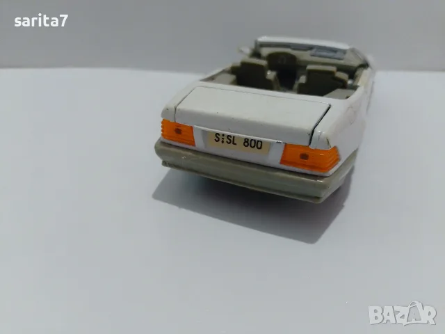 Модел метална количка Мерцедес Бенц /Mercedes-Benz 500 SL (R129) Convertible в мащаб 1:24 , снимка 7 - Колекции - 56228238