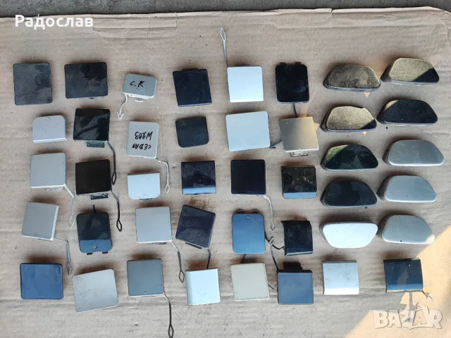 Тапи капачки болтове скоба държачи от Мерцедес , снимка 3 - Части - 48357311