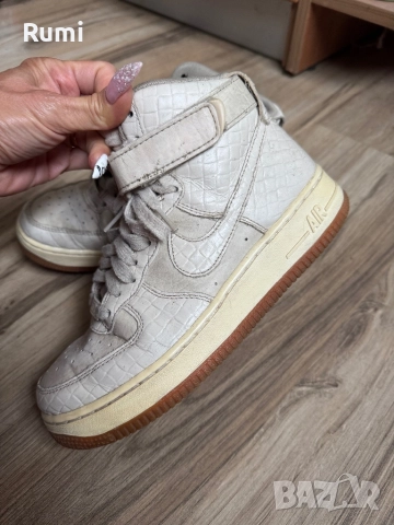Оригинални кецове Nike Air Force 1 Hi Prm! 37,5 н, снимка 2 - Кецове - 51869127