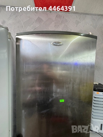 Хладилник с фризер whirpool, снимка 2 - Хладилници - 53984404