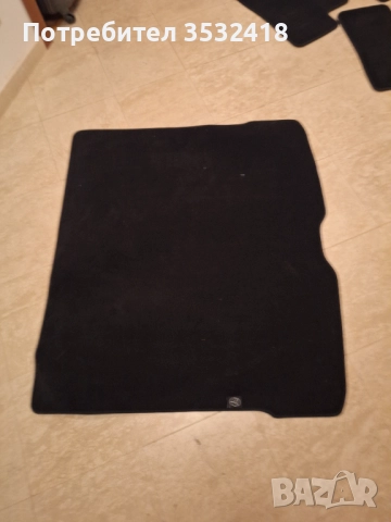 Мокетени стелки за купе и гумирана за багажник на Мерцедес GLC X254, снимка 2 - Аксесоари и консумативи - 52854817