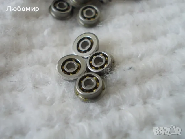 Малки лагери самолетни прибори, снимка 2 - Колекции - 47353477