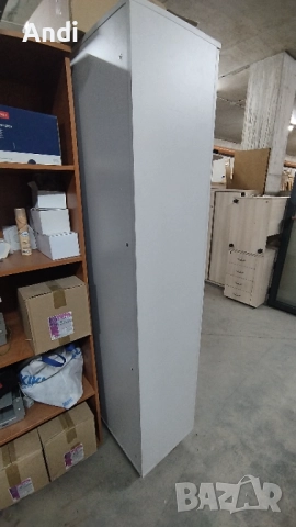 Гардероб с две врати - Офис шкаф 100/40/198 с ключалки, снимка 3 - Шкафове и рафтове - 52818859