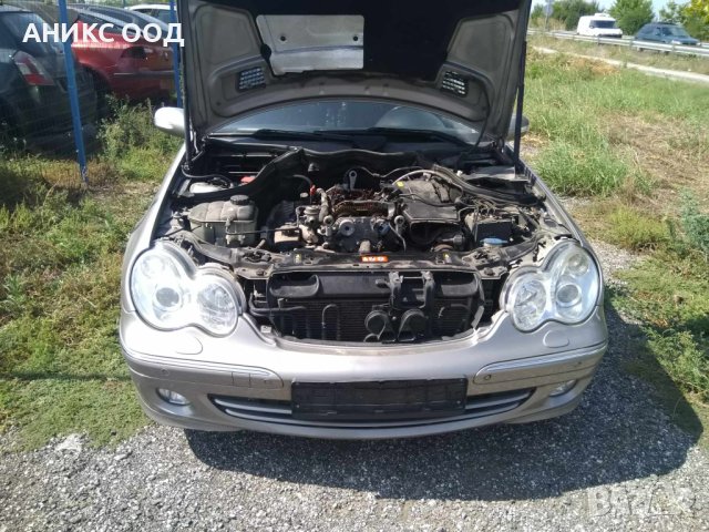 Mercedes-Benz C 200 на части, снимка 9 - Автомобили и джипове - 42531836