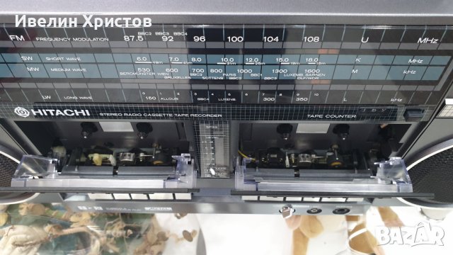 Радио касетофон Hitachi TRK 55E, снимка 4 - Радиокасетофони, транзистори - 44318798