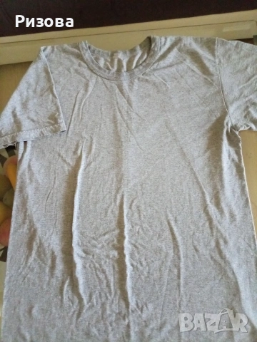 Подарявам дамски блузки, р/р ХЛ, снимка 2 - Тениски - 54137818