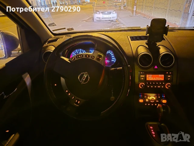 Nissan Qashqai, снимка 7 - Автомобили и джипове - 50712596