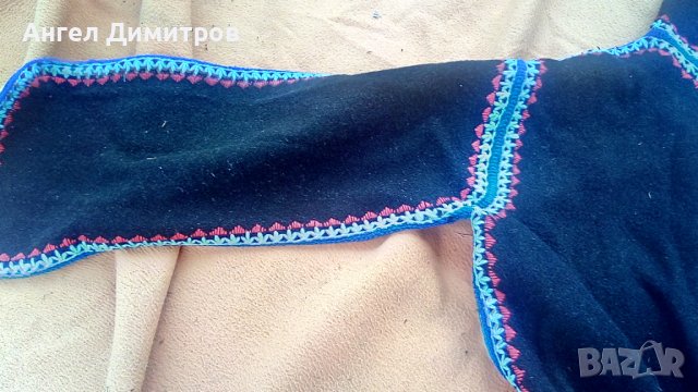 Ръчно плетено бродирано наметало с качулка , снимка 11 - Антикварни и старинни предмети - 37692796