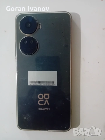 Продавам хуавеи 12 se за части за подмяна на дисплеи е телефона