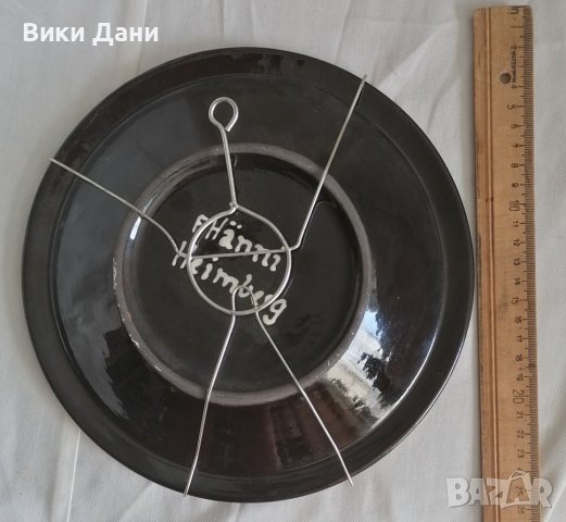 СТЕННА чиния Германия подпис на известна авторка с метално окачване, снимка 4 - Пана - 39914594