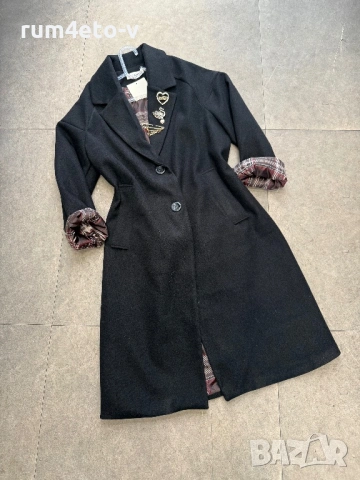 Красиво палто с брошки , снимка 3 - Палта, манта - 53025622