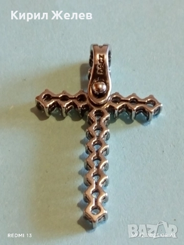 Красив стилен дизайн сребърен кръст с инкрустирани кристали Мойсанит 52622, снимка 8 - Колиета, медальони, синджири - 52933329