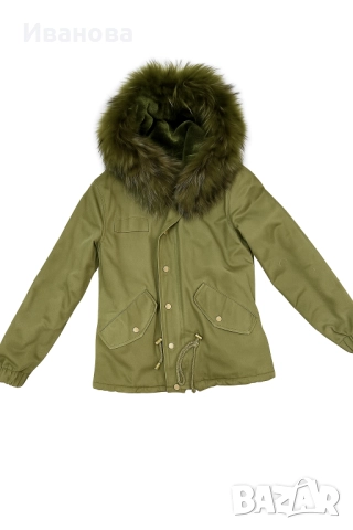 Дамска парка с естествен косъм от лисица