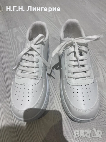  Дамски Бели кецове , снимка 4 - Кецове - 54248203