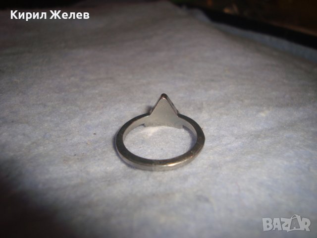 СТИЛЕН СРЕБРИСТ НЕЖЕН МОДЕН АРТ ПРЪСТЕН с ТРИЪГЪЛЕН ФАСЕТИРАН КРИСТАЛ 27564, снимка 4 - Пръстени - 37463718