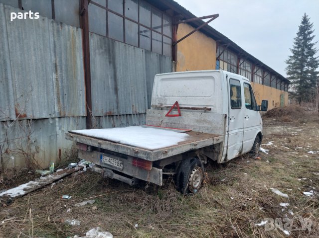 Мерцедес Спринтер 2.3D На Части N, снимка 3 - Части - 38350631