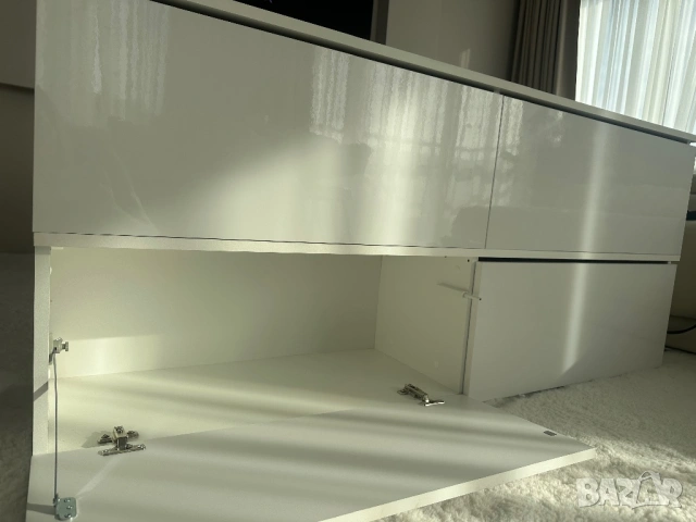 Тв шкаф , бял с бял лак, с пуш бутон, снимка 8 - Шкафове - 54225360
