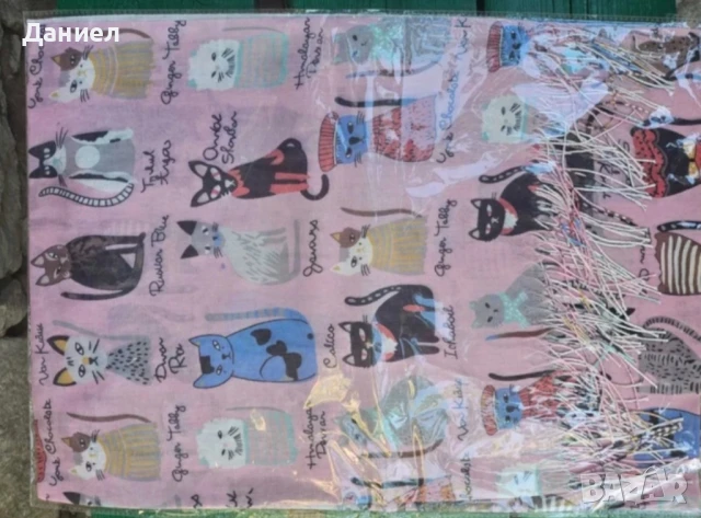 Шал памук и кашмир с котки, снимка 6 - Шалове - 51014157