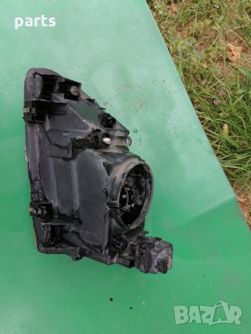 Десен Фар Рено Меган Сценик(1996г.-2003г.)N, снимка 4 - Части - 25391442