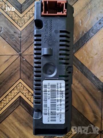 Продавам дисплей за Пежо, снимка 2 - Части - 50524391