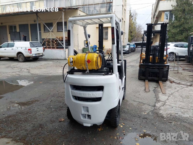 газокар Nissan 1500 кг 2012 г. Гаранция 12 месеца !!! , снимка 2 - Части - 52719048