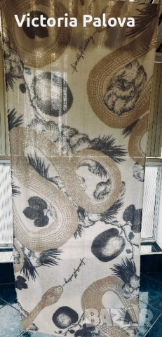 QUIET LUXURY шал Friendly Hunting Cashmere Square Garden Eden 100% кашмир 200x70 см, снимка 2 - Шалове - 53880794